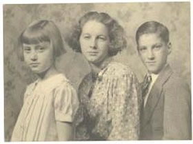 Lois, Olive and Cal - 1936